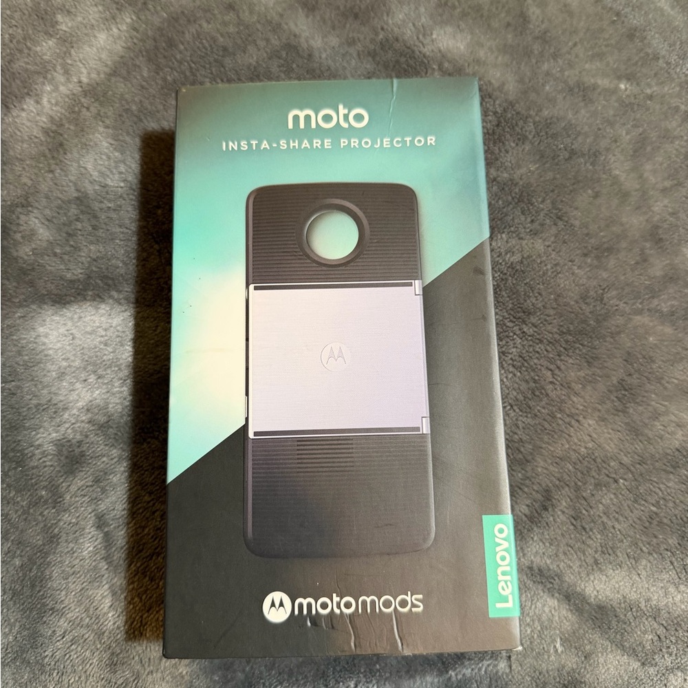 Motorola Moto Insta-Share Projector